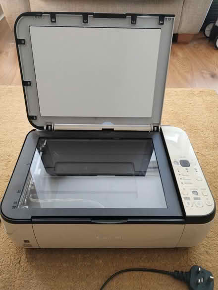 Photo of free Canon printer/scanner (BT5) #3