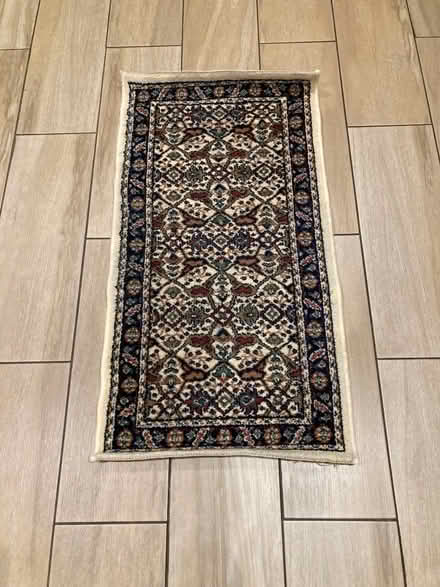Photo of free Small Rug (Hamworthy BH15) #1