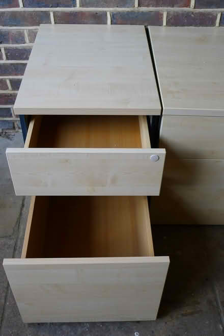 Photo of free Filing cabinets (Marlow SL7) #4