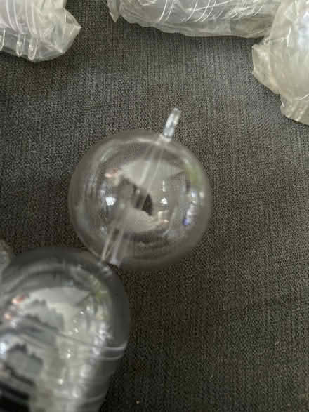 Photo of free Plastic baulbauls (Chessington KT9) #2