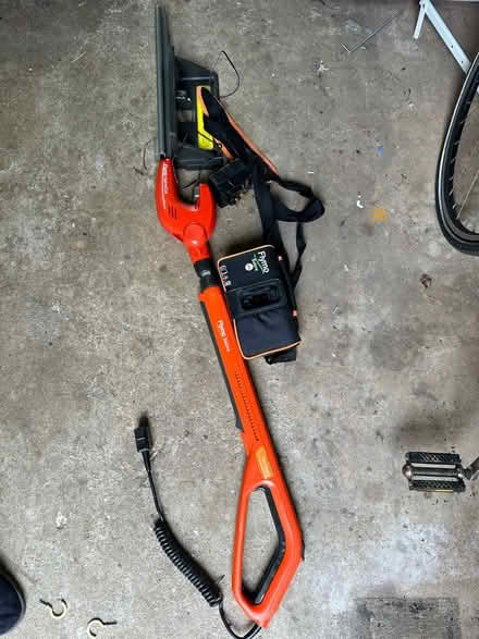 Photo of free Flymo sabrecut (Coulsdon) #1