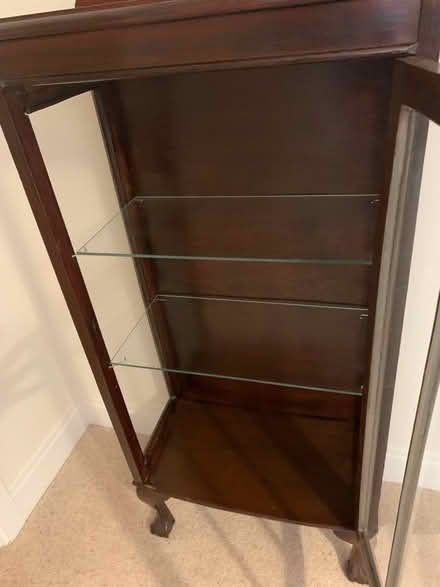 Photo of free Free Standing Dark Wood Cupboard (Devizes Wiltshire SN10) #3