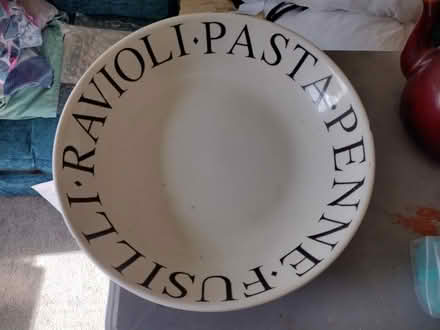 Photo of free Large Serving Dish (Shawlands G41) #1