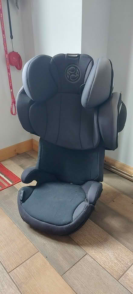 Photo of free Cybex Palace gp 2/3 car seat (TN34 Hastings) #2
