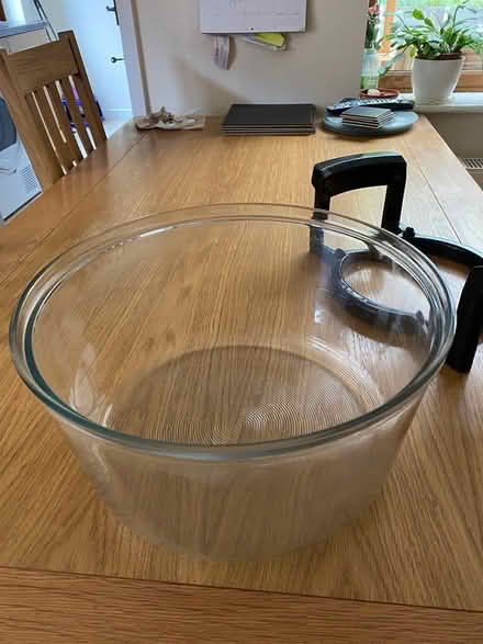 Photo of free Glass bowl (Kidsgrove) #2