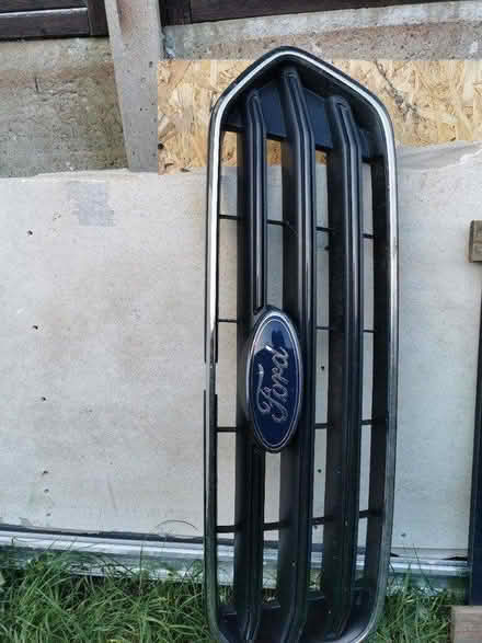 Photo of free Ford front grill (Mitcham Eastfields CR4) #1