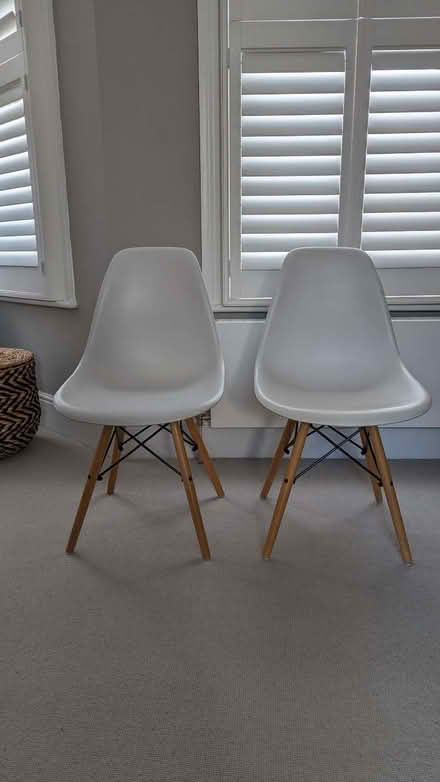 Photo of free Chair (Abbeville Village SW12) #1