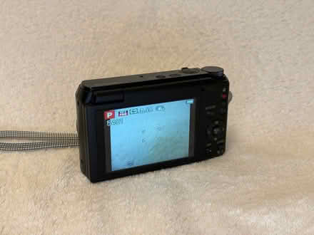 Photo of free Compact digital camera (Firth Park S5) #3