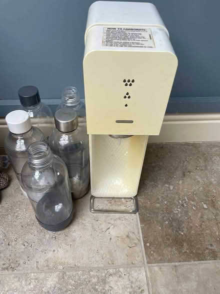 Photo of free Soda stream and bottles (Broughton PR3) #3