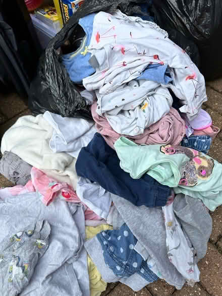 Photo of free Girls clothes 0-3yrs (Coulsdon) #1