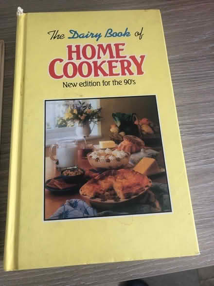 Photo of free 3 cookery books (UB5) #3
