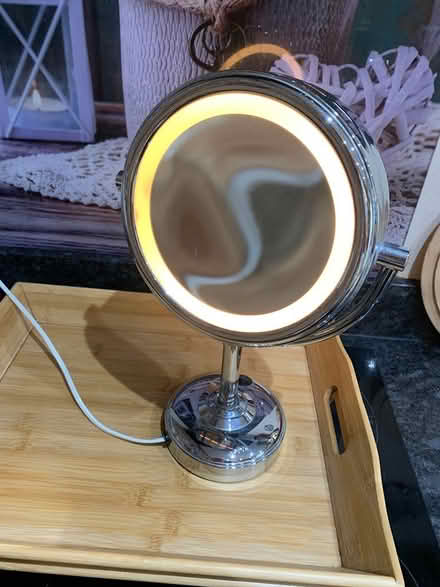 Photo of free Make up Mirror with light (St Albans AL2) #2