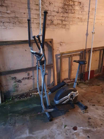 Photo of free Cross trainer (S6 Walkley) #2