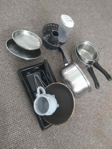 Photo of free Kitchen utensils (OL8) #2