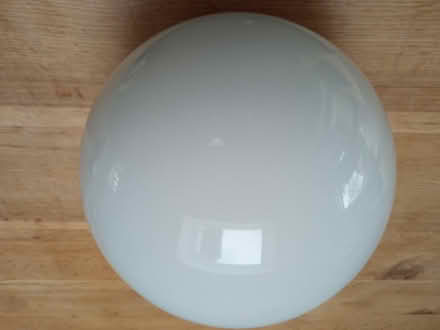Photo of free Retro white glass globe lightshade (OX3, Headington, Oxford) #1