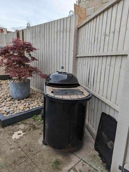 Photo of free BBQ (SM4, lower Morden) #2