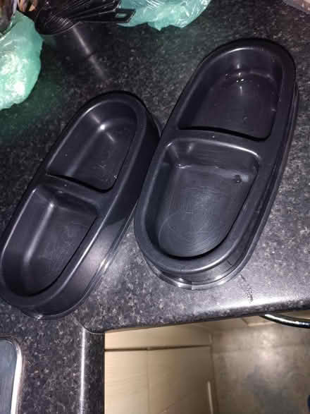 Photo of free Cat bowls (Luton LU3) #1