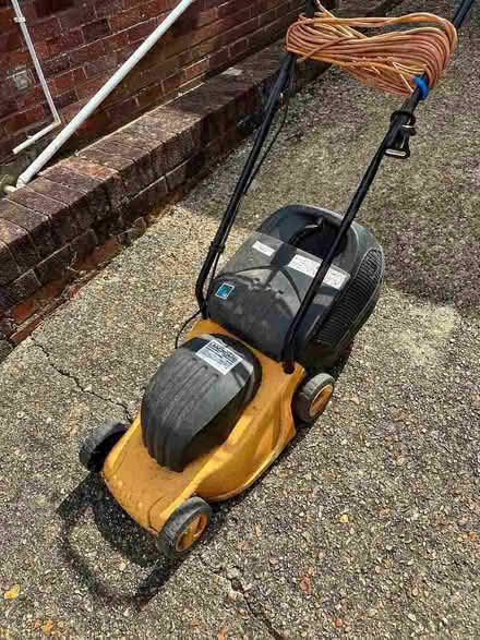 Photo of free LandXCape Rotary Lawnmower (Binstead Ryde PO33) #2