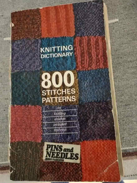 Photo of free knitting book (Hay on Wye HR3) #1