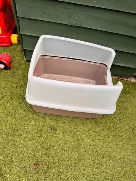 Photo of free Litter box (Lee, Eltham SE12) #1