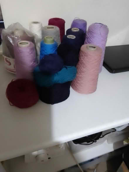 Photo of free Knitting yarn (The Prinnels SN5) #2