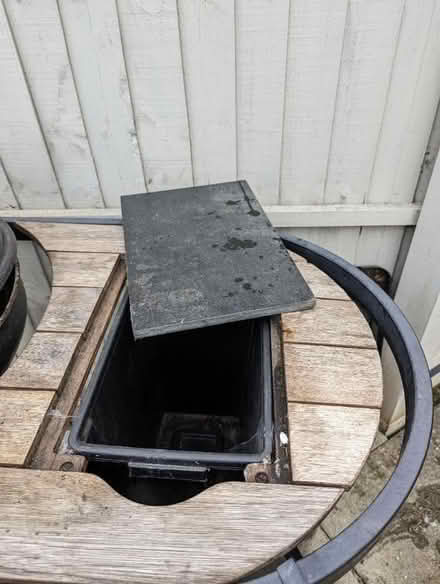 Photo of free BBQ (SM4, lower Morden) #4