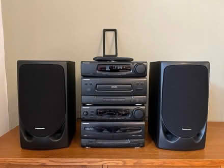 Photo of free Panasonic music system with speakers (Crosspool S10) #1