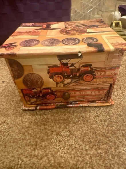 Photo of free Small box w drawer (Teaneck) #1