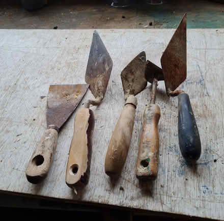 Photo of free Assorted trowels (Newport Pagnell MK16) #1