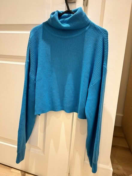 Photo of free Various clothes used (IG11) #4