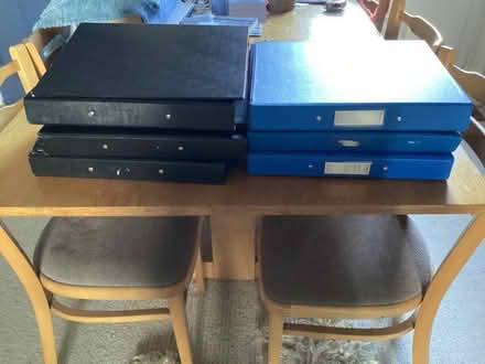 Photo of free A4 ring binders (GU9) #1