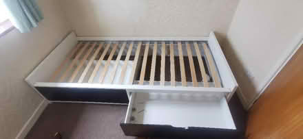 Photo of free Single bed frame (OX11) #1