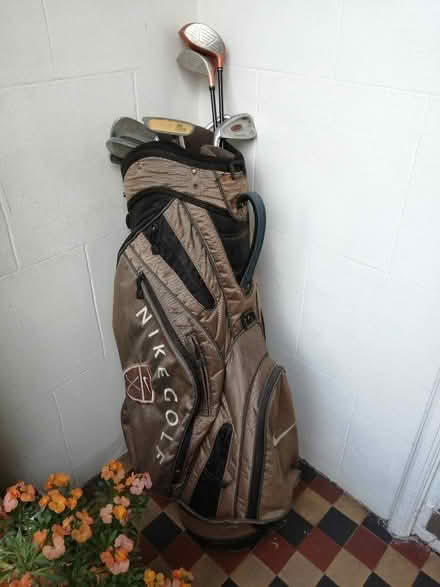 Photo of free Set of left handed golf clubs (Battle RG30) #1