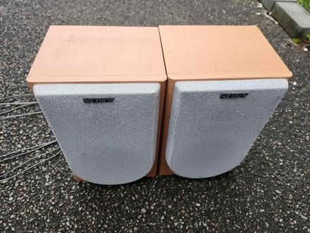 Photo of free Sony mini speakers (AL10) #2