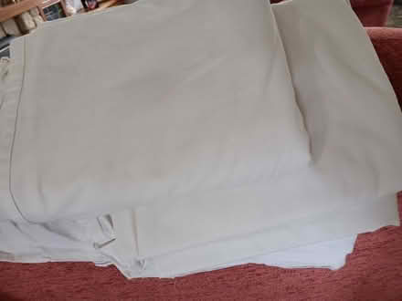 Photo of free 2 double flat sheets, cotton (Bagshot GU19) #2