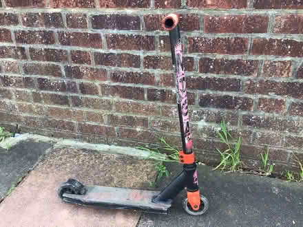Photo of free Child's scooter - Maddgear (Roselands, Eastbourne, BN22) #1
