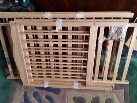 Photo of free Crib/Baby cot (Tottenham N17) #1