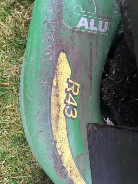 Photo of free John Deere Lawnmower (Biddenham) #3