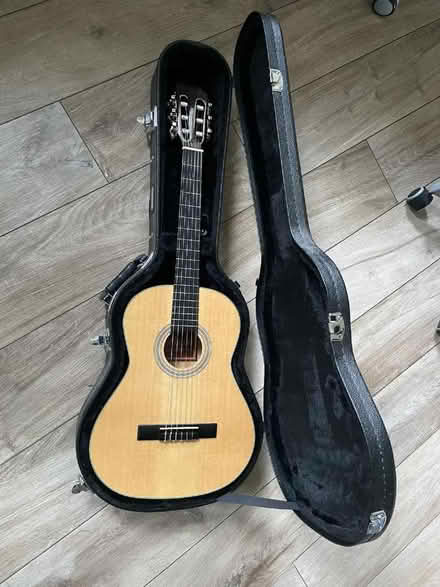 Photo of free 3/4 Sized Classical Guitar with Hard Case (Hurst RG10) #1