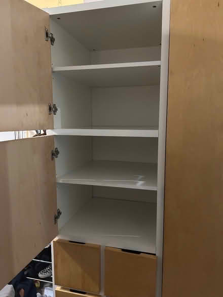 Photo of free Wardrobe (Boulton DE24) #3
