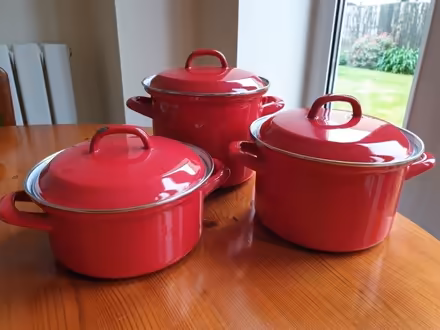 Photo of free Red enamel casserole pots (Trowbridge BA14) #3