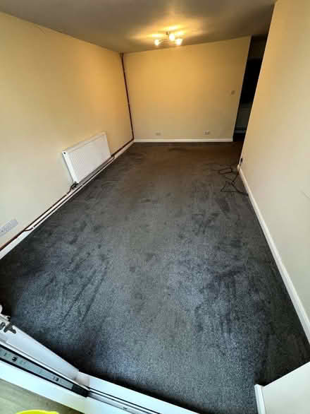 Photo of free Dark grey carpet and underlay. (Oulton NR32) #2