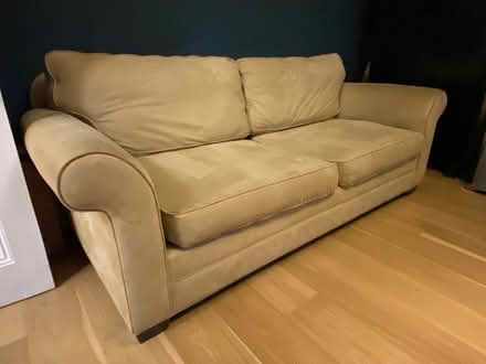 Photo of free sofa (East Dulwich SE22) #2