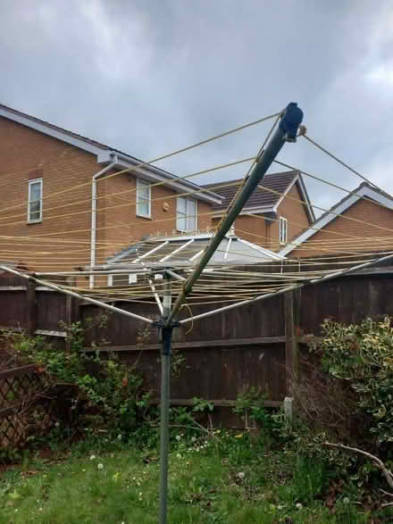 Photo of free Rotary clothes washing line (Kettering NN15) #2