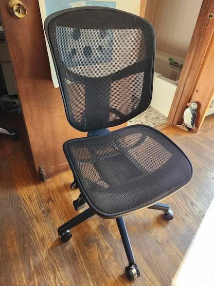 Photo of free Office desk chair (High Falls) #1