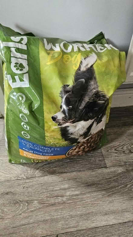 Photo of free Earls Worker Dry Dog Food (Tankersley S75) #1
