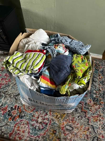Photo of free Baby clothes (HR3) #1