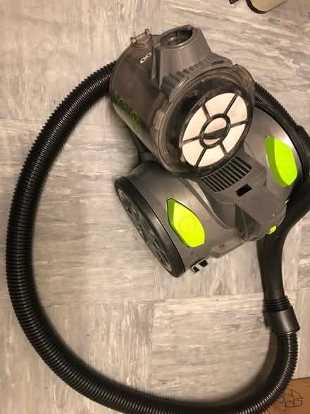 Photo of free Hoover for parts or repair (Brixton station) #1