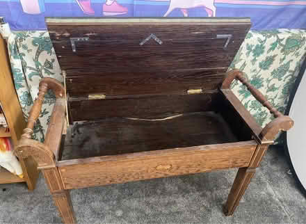 Photo of free Wide piano stool (Guildford GU1) #2