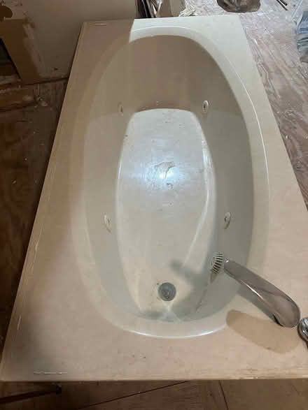 Photo of free Marble Jacuzzi (Wyoming, OH) #3